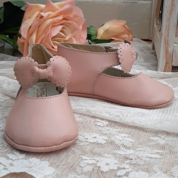 Pink bow baby shoes Buckle my Shoe - Picture 8 of 11